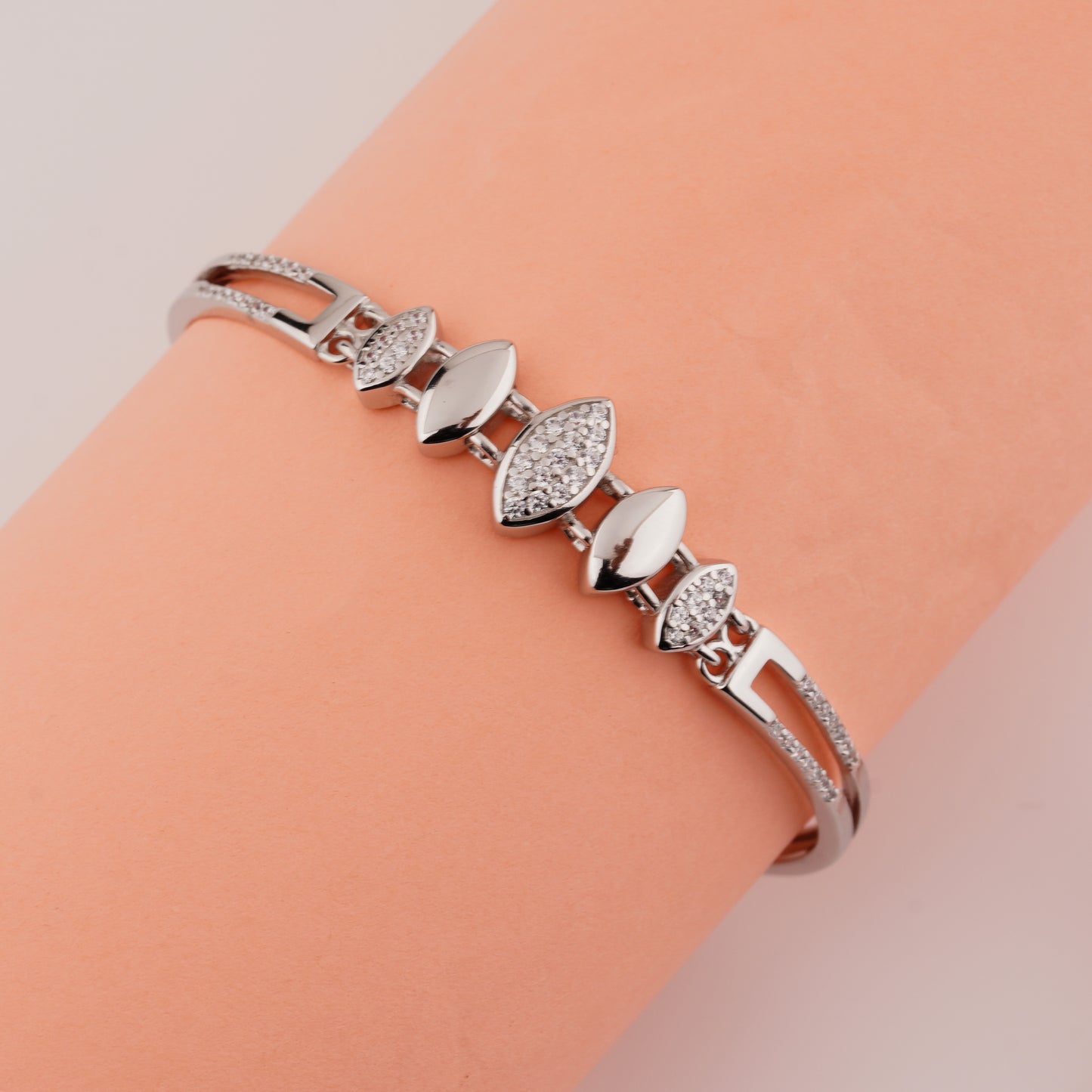 925 Starling Silver Marquise Shape Adjustable Ladies Kada Bracelet