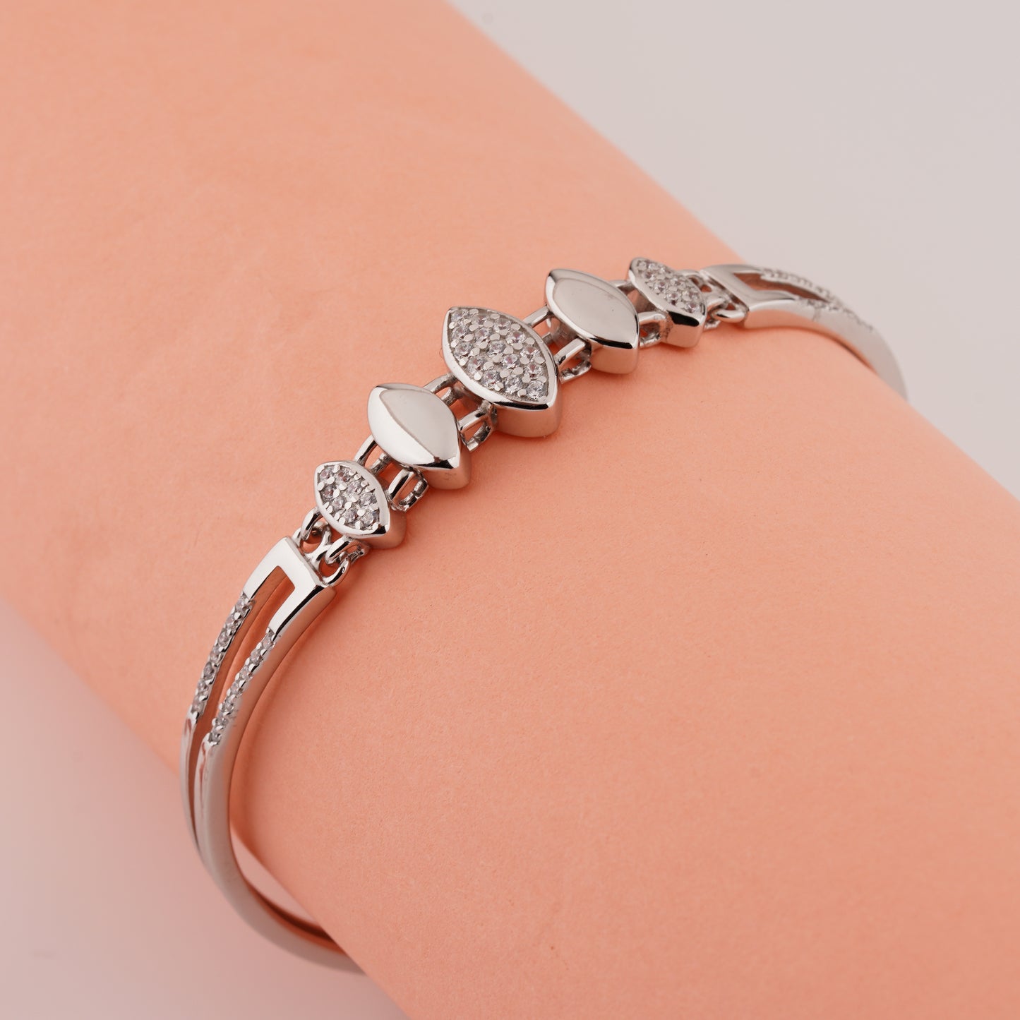 925 Starling Silver Marquise Shape Adjustable Ladies Kada Bracelet