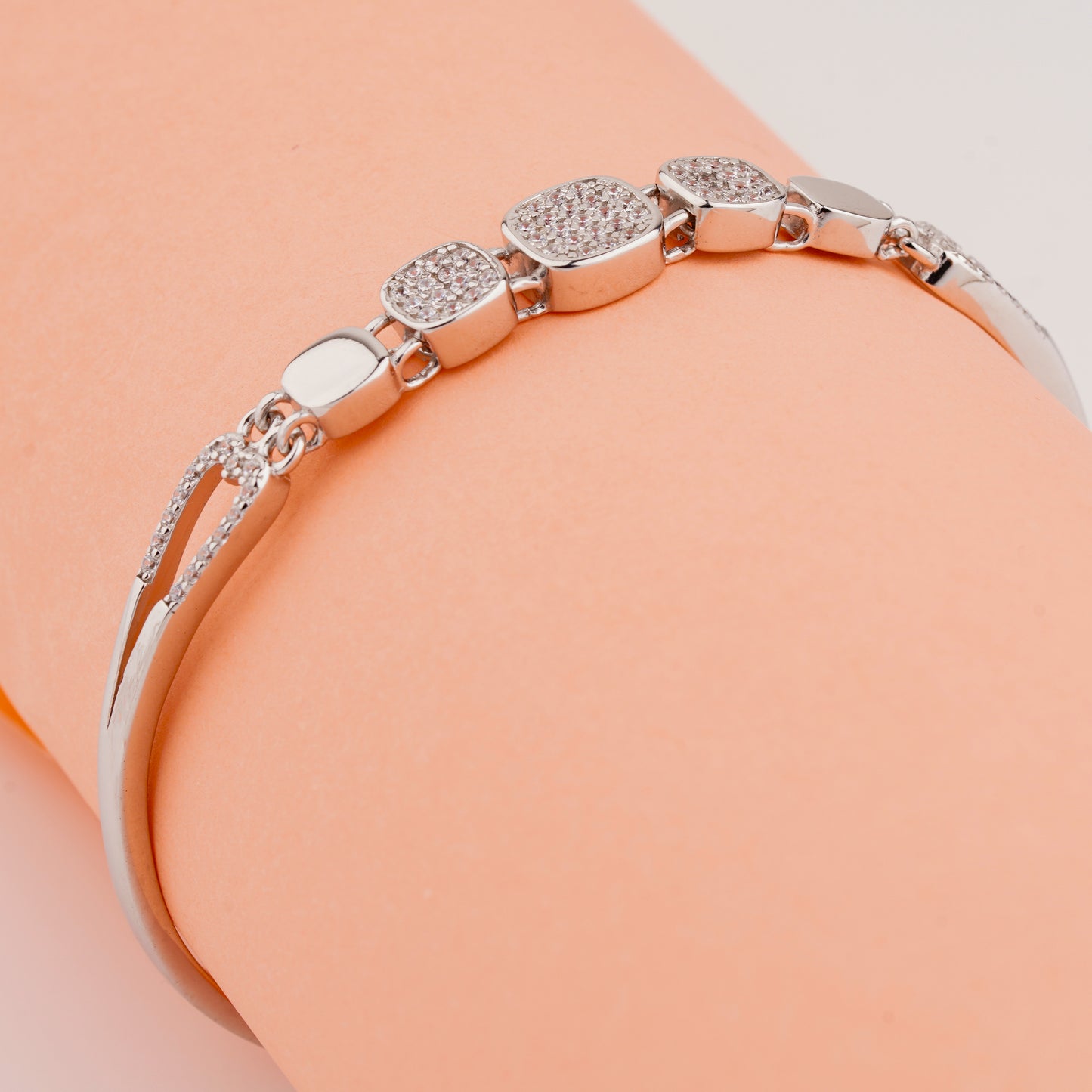 925 Sterling Silver Adjustable Ladies Kada Bracelet