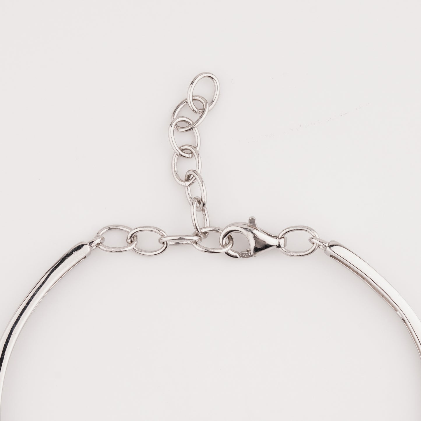 925 Sterling Silver Round Shape Adjustable Ladies Kada Bracelet