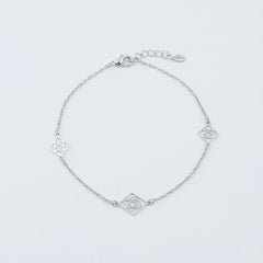 925 Sterling Silver Dainty Geometric Square Bracelet, Delicate Chain Design with Square Floral Charm, Adjustable Length| Gifts for Women & Girls & Girlfriend |Wedding and Christmas Gifts | BJBR-047