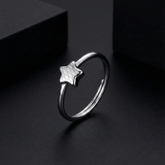 925 Sterling Silver Criss-Cross Design Ring with Geometric Pattern, Modern Fashion Statement Jewelry, Elegant Open Band Style | BJLR-0010