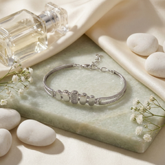 925 Sterling Silver Pavé CZ Oval Link Bracelet | Modern Design | BJBR-071