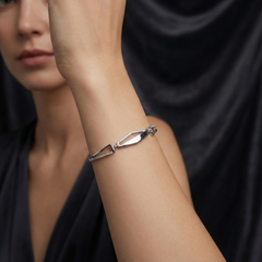 925 Sterling Silver V-Shape CZ Bar Bracelet | Modern Minimalist Elegance | BJBR-057