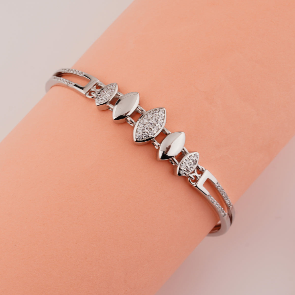 925 Starling Silver Marquise Shape Adjustable Ladies Kada Bracelet