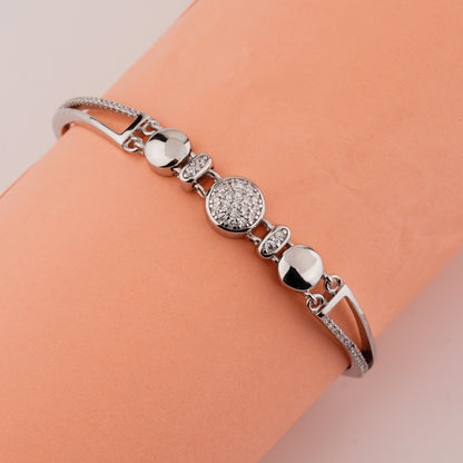 925 Starling Silver Round Shape Adjustable Ladies Kada Bracelet