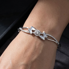 Luxury & Elegant 925 Sterling Silver Mother of Pearl Butterfly Kada Bangle