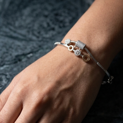 Elegant 925 Sterling Silver Geometric Charm Bangle