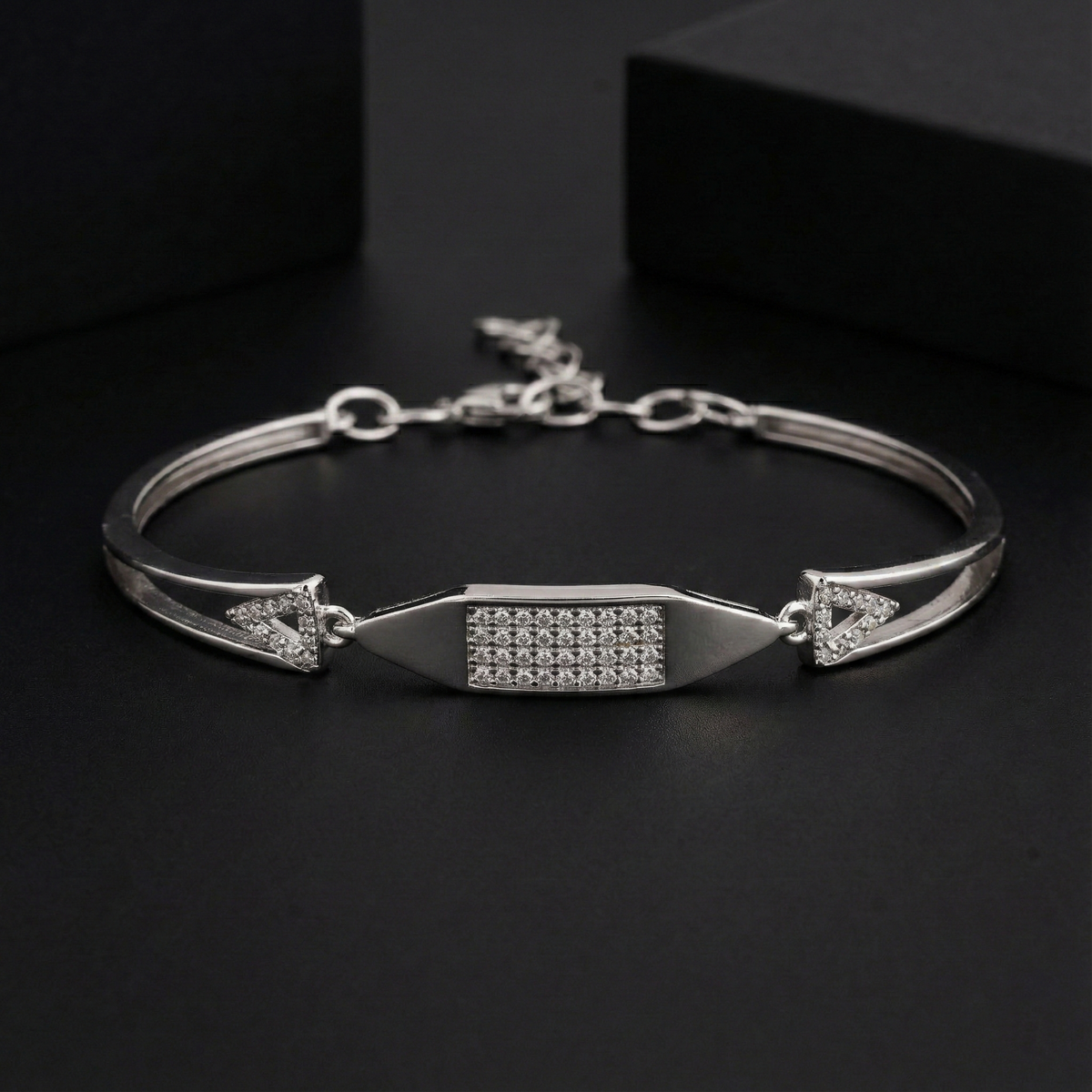 925 Starling Silver Elegant Geometric Bracelet – Modern Bar &amp; Triangle Accent Bangle with Adjustable Size | BJBR-062